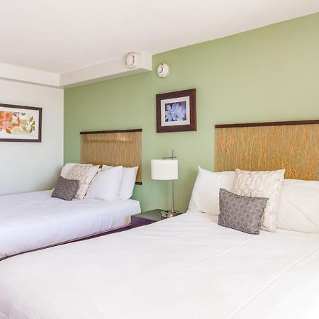 Island Colony Suites Гонолулу Номер фото